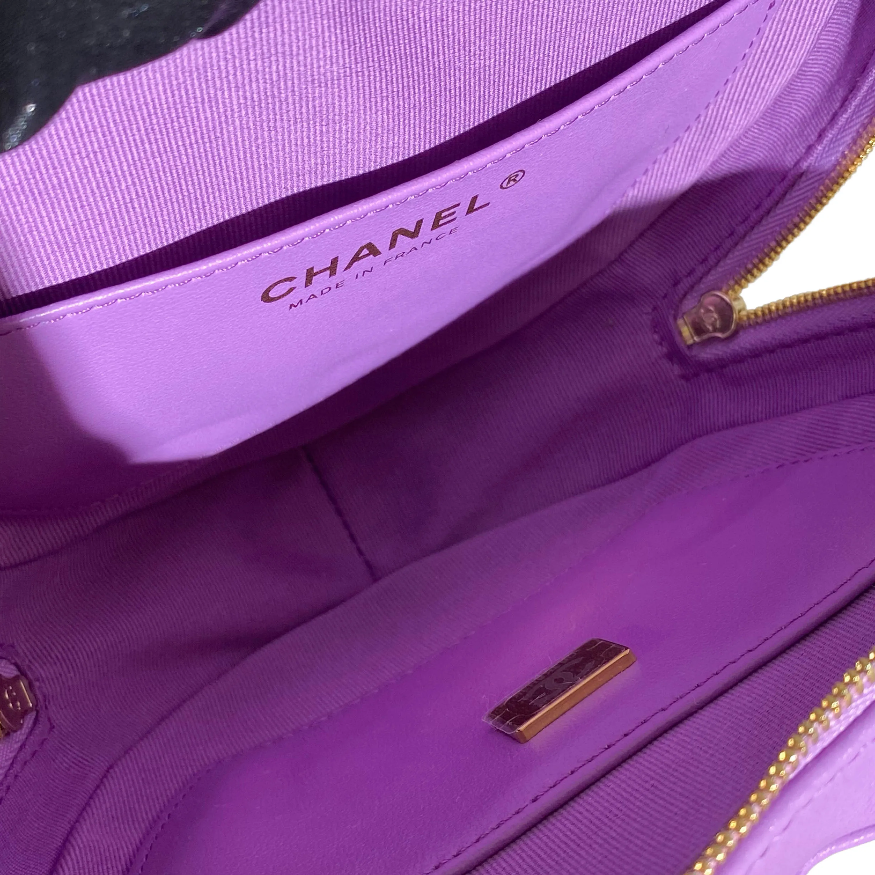 22S Large Heart Bag in Purple Lambskin