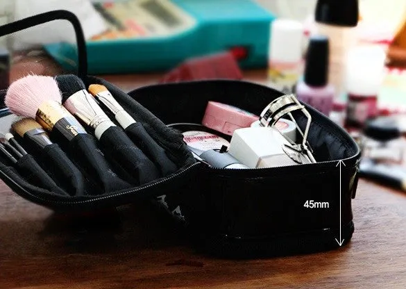 Alice In Wonderland Cosmetic Pouch Ver.02