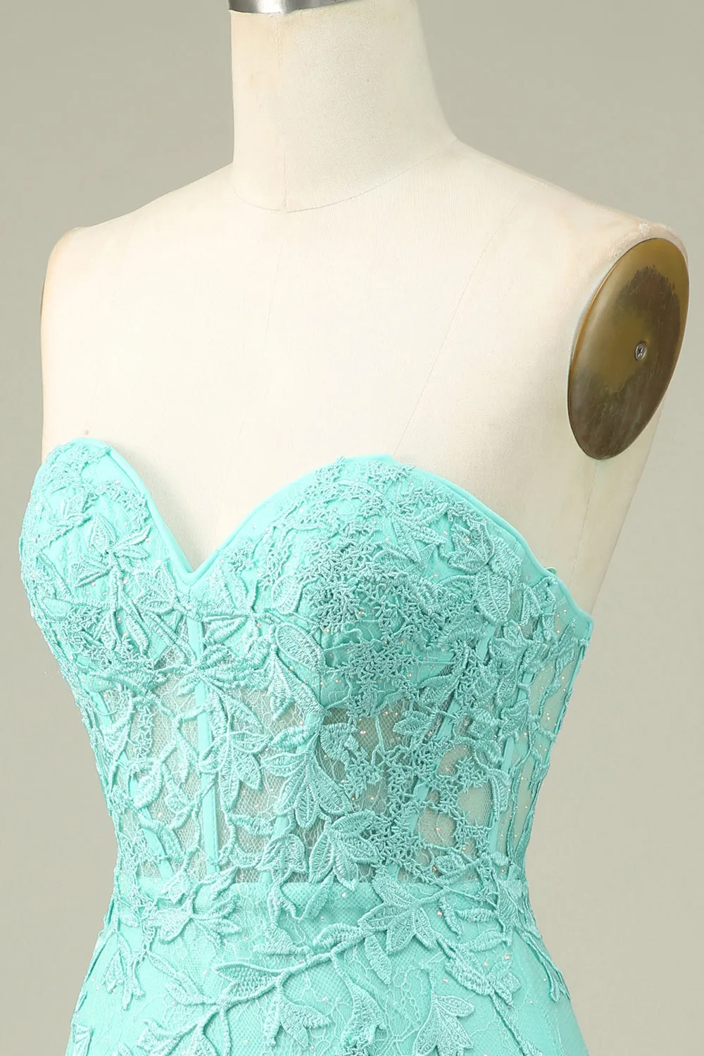 Bodycon Light Green Sweetheart Corset Short Homecoming Dress with Appliques