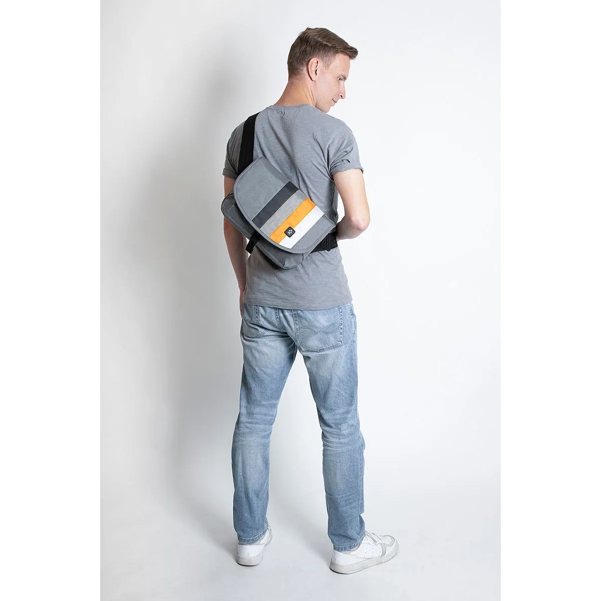 Dinky Di Messenger S Classic