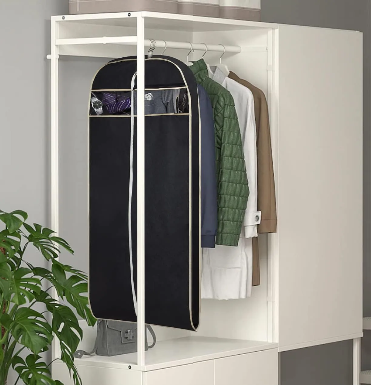 Gusseted Travel Garment Bag for Shirts Dresses and suit Coats 43"