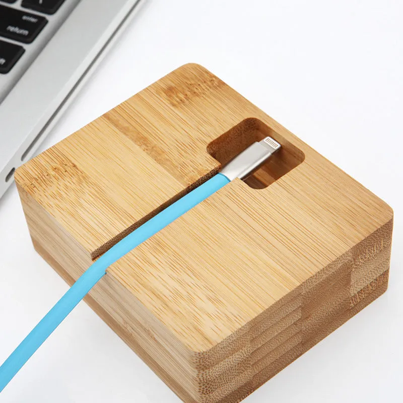 Homlly Woodi Handphone Dock Stand with Charging Slot