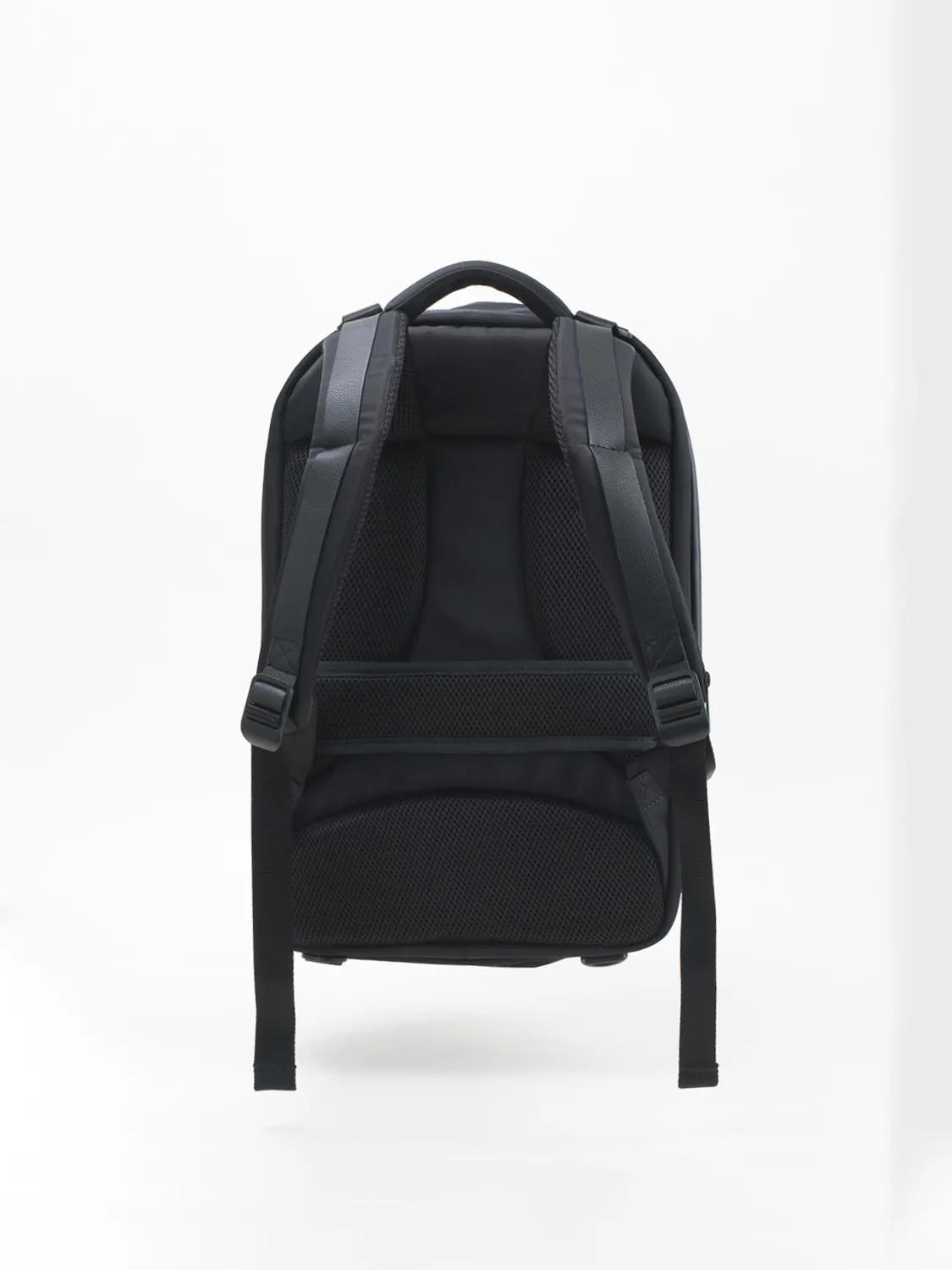 Ladon Komatsu Onibegie Nylon Black