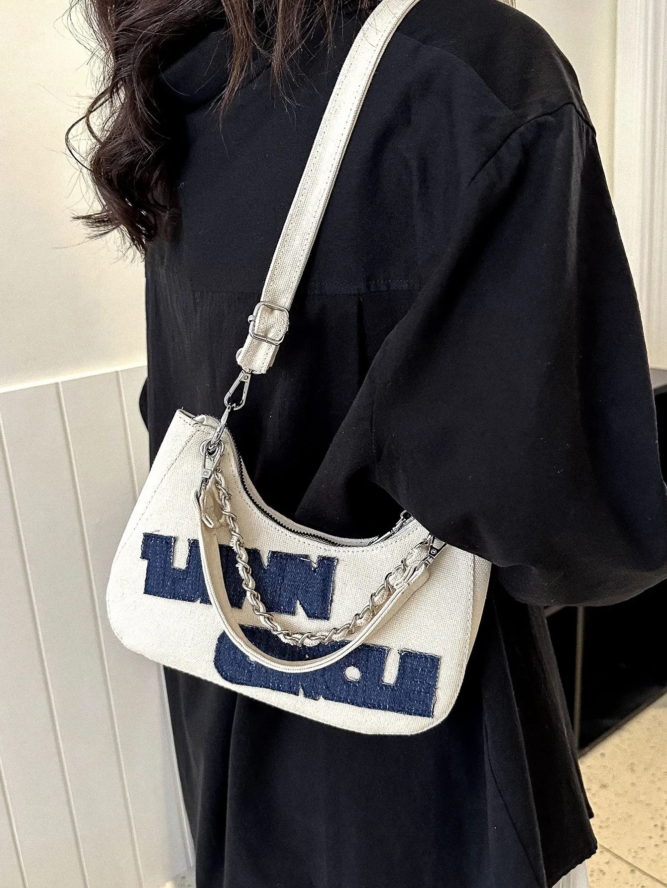 Letter Patch Decor Chain Hobo Bag - White