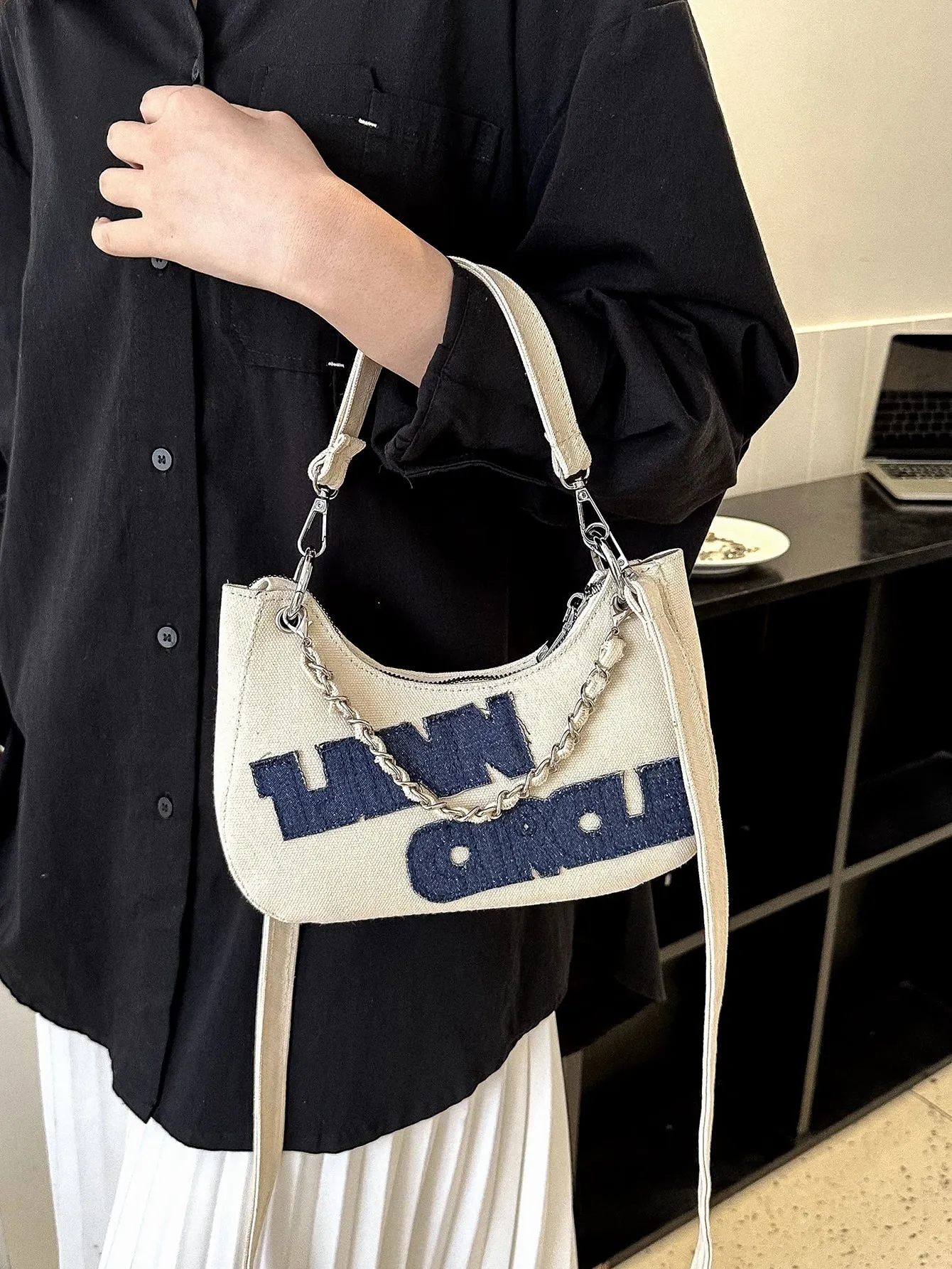 Letter Patch Decor Chain Hobo Bag - White