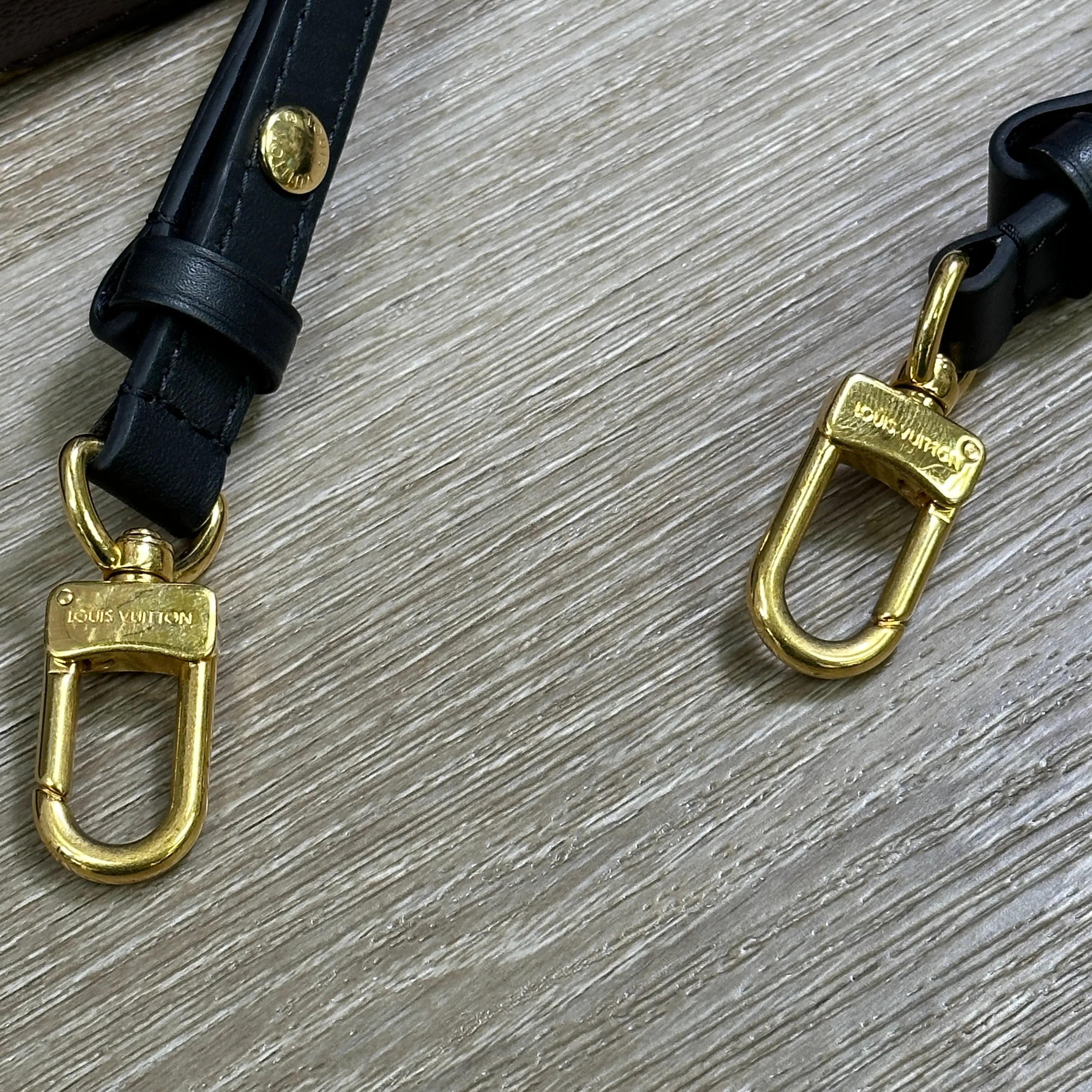 Louis Vuitton NéoNoé MM Monogram Black