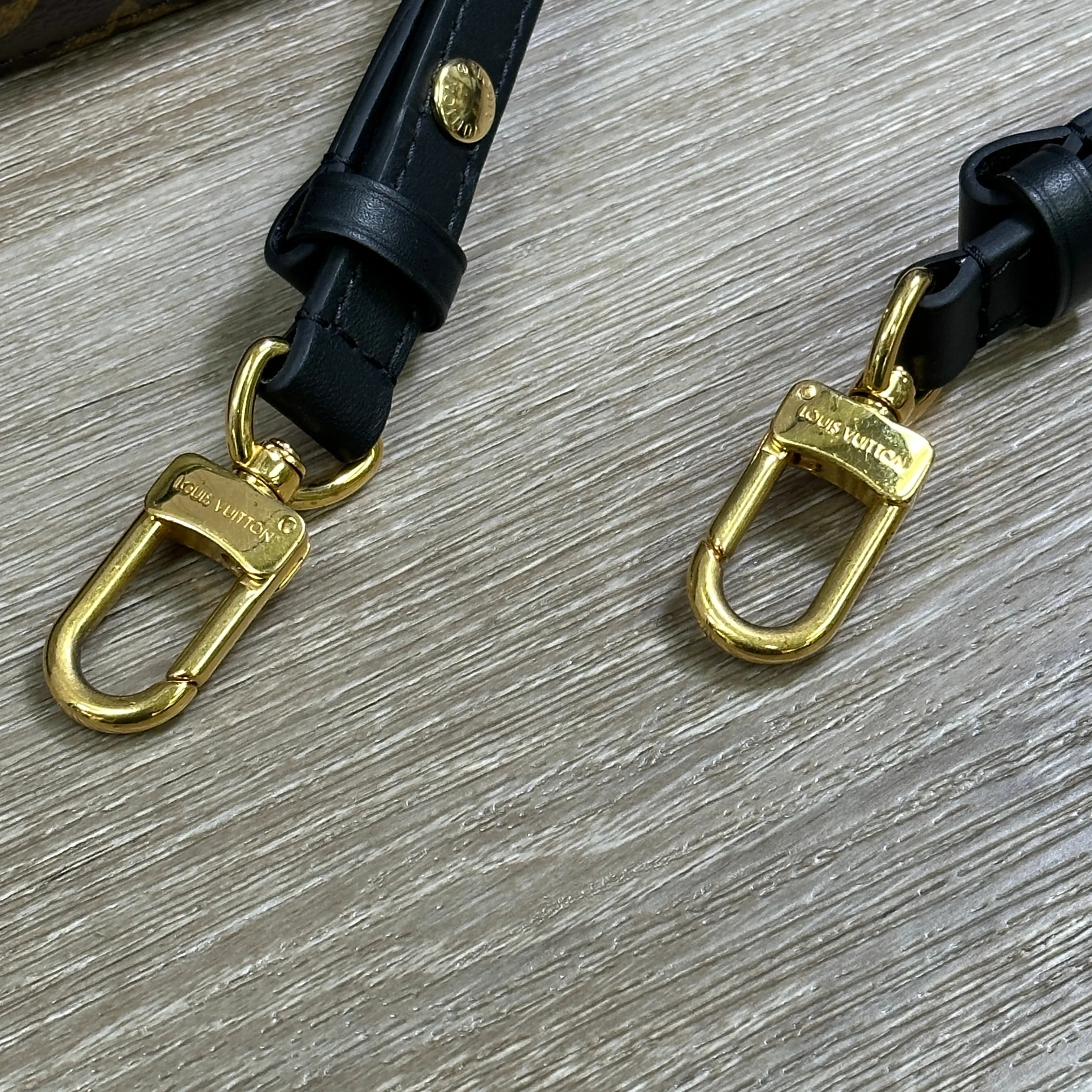 Louis Vuitton NéoNoé MM Monogram Black