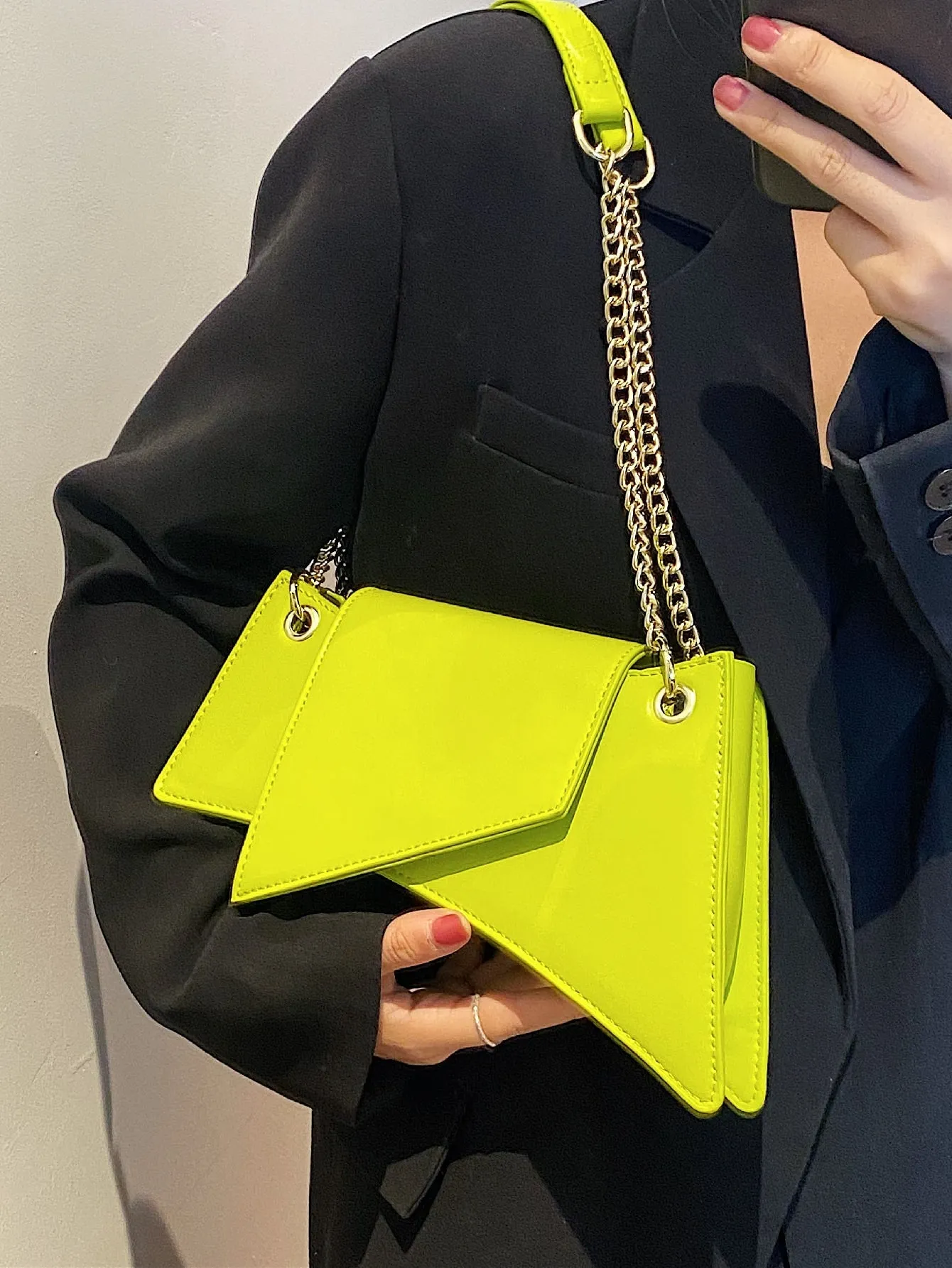 Neon Lime Chain Decor Flap Novelty Bag - Green- FD ⚡