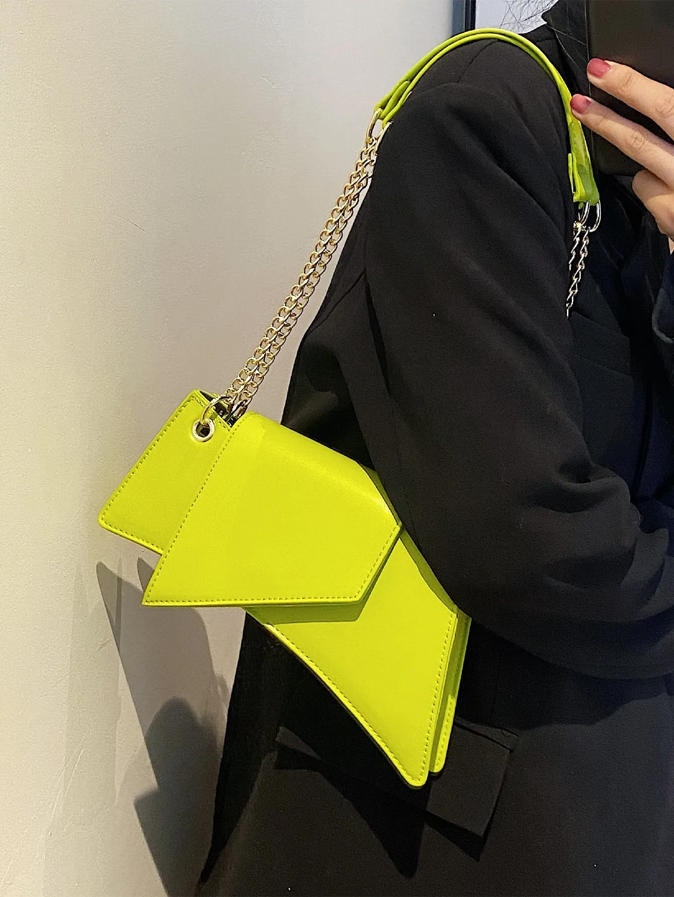 Neon Lime Chain Decor Flap Novelty Bag - Green- FD ⚡