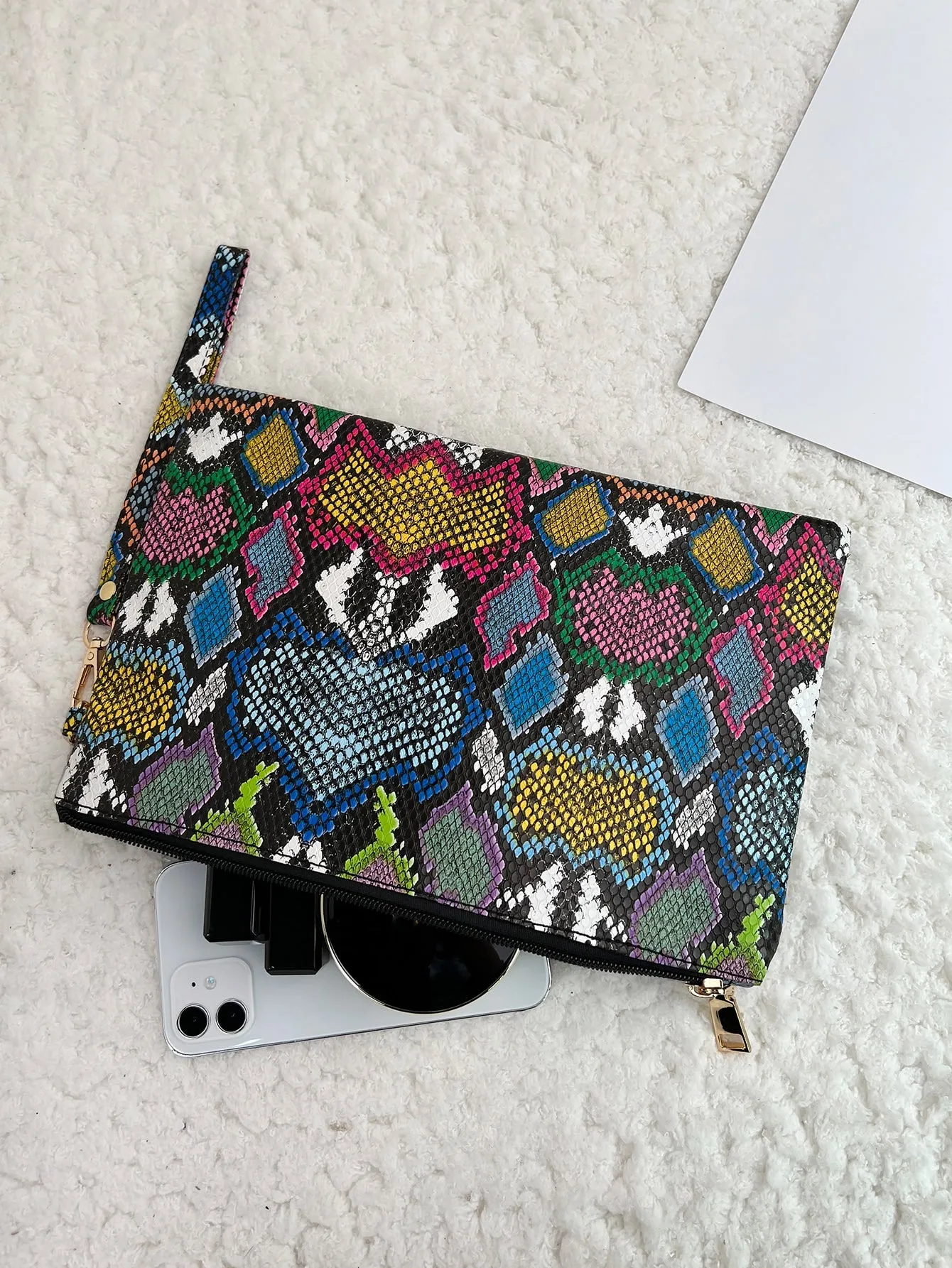 Snake Pattern Wristlet Clutch Bag