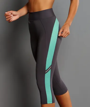 Sports Fitness Tights 1685 (3/4 length)