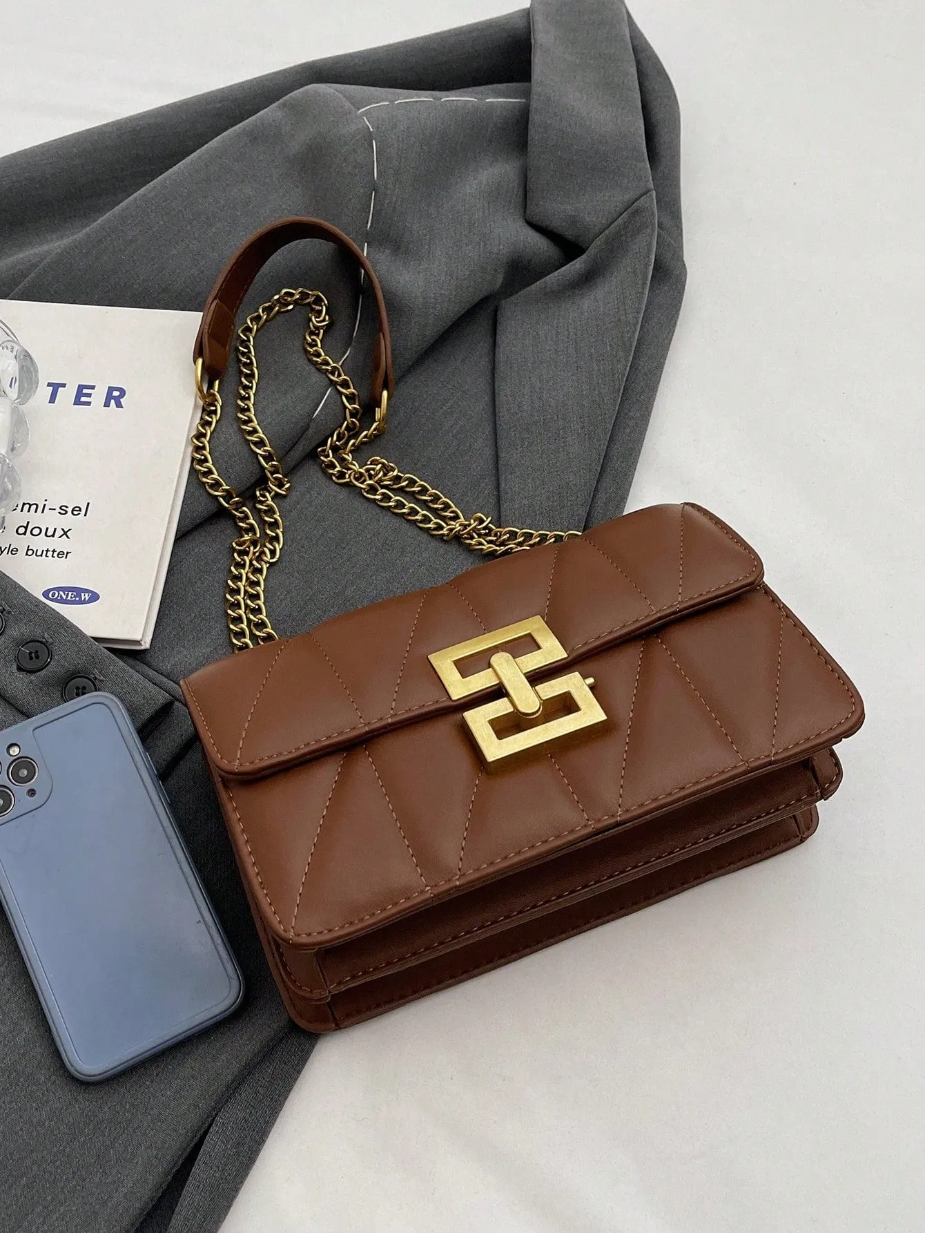 Stylish Quilted Flap Shoulder Bag With Metal Chain Strap